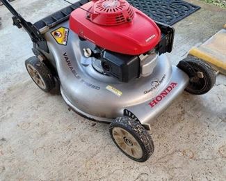 Holda Quadra Cut Mower, model HRR, Smart Drive, Variable Speed