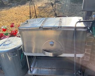 rolling cooler
