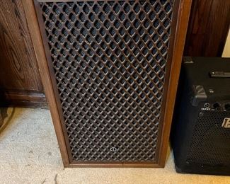 vintage stereo speakers