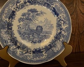 Spode lion plate