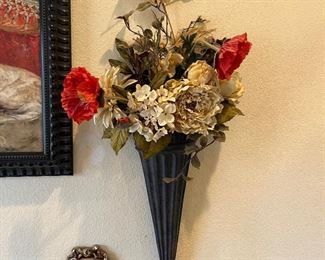 floral wall sconce