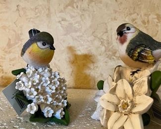 bird figurines