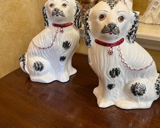 dog figurines