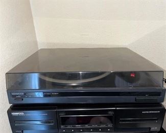 Kenwood stereo turntable