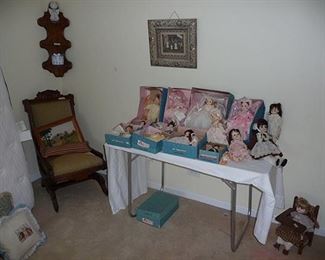Dolls & Chair