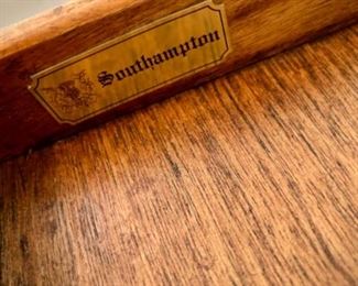 Vintage Southampton burlwood side table