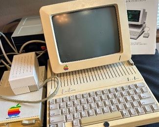1980'S APPLE COMPUTER - SMALL 9" SCREEN