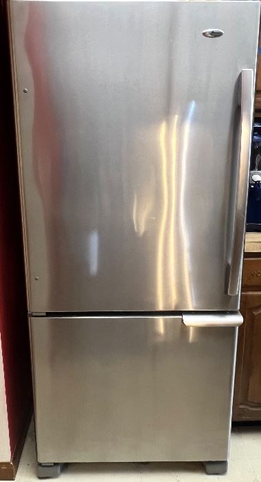 - Amana Fridge/Freezer in Stainless Steel - model # ABB1921BRM00 - excellent working condition 