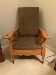Morris chair that reclines