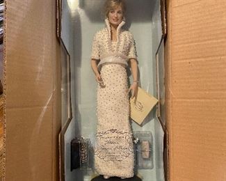Princess Diana doll - Franklin mint
