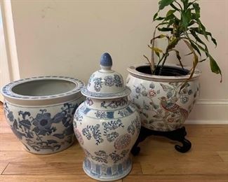 Ceramic Pots Urn