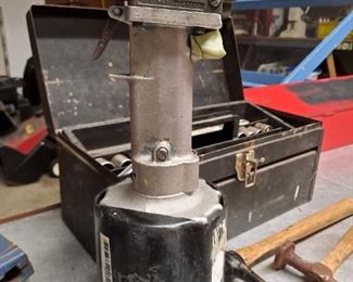 Huck Riveter Air Gun 