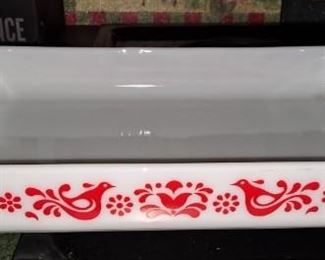 PYREX Casserole Dish Red Birds Friendship Pattern
