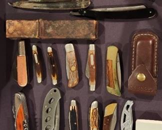Another picture of the knives (but there are more awaiting their turn in the photo booth).