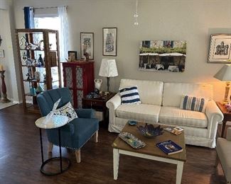 Cozy Living Room Furniture and Collectibles