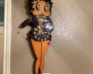 Betty bop clock