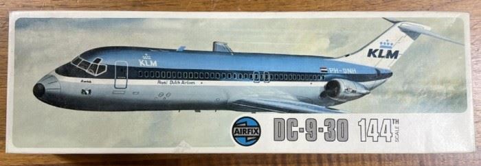 #Airfix KLM DC-9-30 1:44