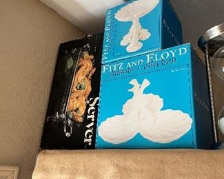 Fritz and Floyd decor in box