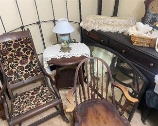 Antique rocking chairs, solid wood round side table, full bed, antique hand painted lamp