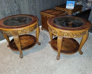 Broyhill End Table collection. 2 round with glass tops, 1 rectangular with drawer and 1 square table with shelf on bottom