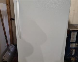 13.6cu ft Frigadaire Frost Free Upright Freezer