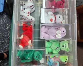 Beanie babies, tons of them