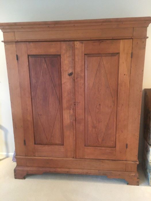 ANTIQUE PINE SCHRANK