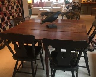 ANTIQUE DROP LEAF TABLE WITH 6 PENNSYLVANIA PLANK SEAT PAINTED CHAIRS
