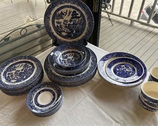 Mostly "Churchhill"...but has other pieces mixed in...selling as a group