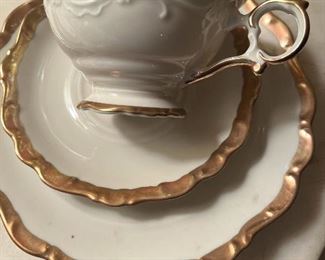 Only 1 - Dessert set