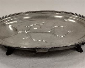 SHAW & FISHER SHEFFIELD LARGE OVAL MEAT PLATTER. HAS SPOUT WITH HINGED LID FOR FILLING WITH HOT WATER