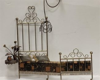  CURTIS JERE' WALL SCULPTURE BEDROOM SCENE. FINISH IS WEATHERED