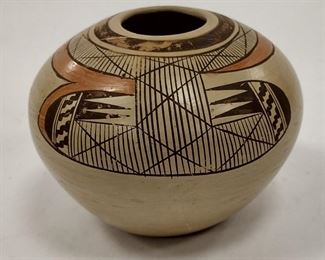 ADELLE NAMPEYO: HOPI POTTERY SMALL VASE. SIGNED ON THE FOOT 3.5" TALL X 4.25" DIAMETER. PAINT WEAR ON TOP