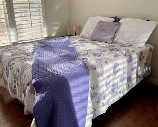 $125 SERTA Full Size Mattress & Box Spring Set