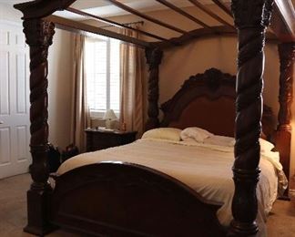 McFerran Home Furnishings Bedroom Set 5 Piece