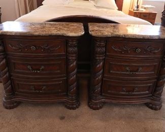 McFerran Home Furnishings Bedroom Set 5 Piece