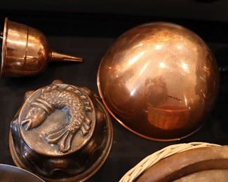 Gourmet kitchenware, antique and vintage kitchenware