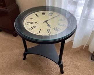 Clock side table 