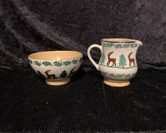 Nicholas Mosse Pottery, hand painted