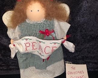 Lizzie High Folk Art Doll - Christmas Pageant