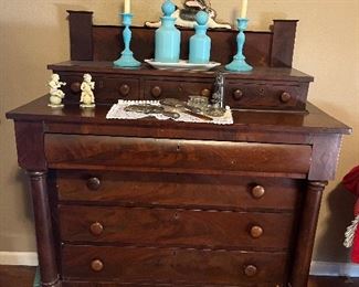 American Empire Mahogany chest of drawers