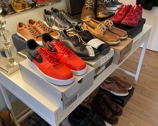Nike, Polo, Uggs, Duck Shoes,Land Rover, Timberland & More 