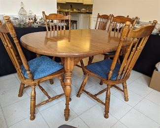 Kitchen Table 41 x 59 plus 11 3/8" Leaf with 6 Chairs