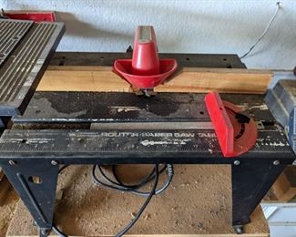 Router Saber Saw Table