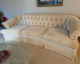 	#6	Vintage JC Penny sofa 92L	 $40.00 				