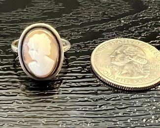 Antique 925 Sterling Shell Hand Carved Cameo Ring (unmarked but acid tested)- $49