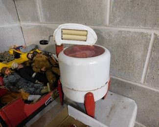 Wolverine Toy Wash Machine