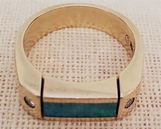 14k gold and Topaz ring