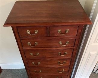 Stickley Furniture tall chest of drawers (with felt lined jewelry tray) 25"W x 16"D x 51"H 