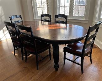 Kitchen table with 2 leaves and 6 chairs (shown with one 20"W leaf!) 78" x 48" x 30"H 